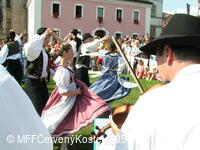 Mezinárodní folklorní festival Červený Kostelec