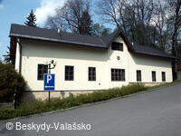 Budova u zámku 2
