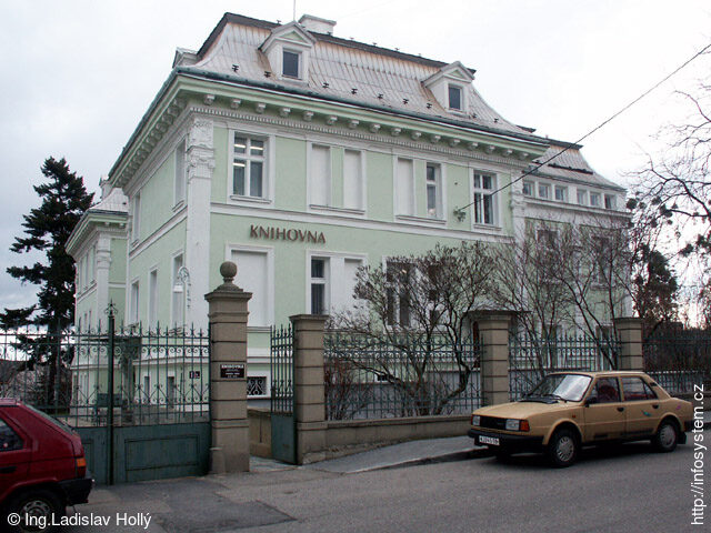 Nový Jičín, Knihovna, Husova ul.