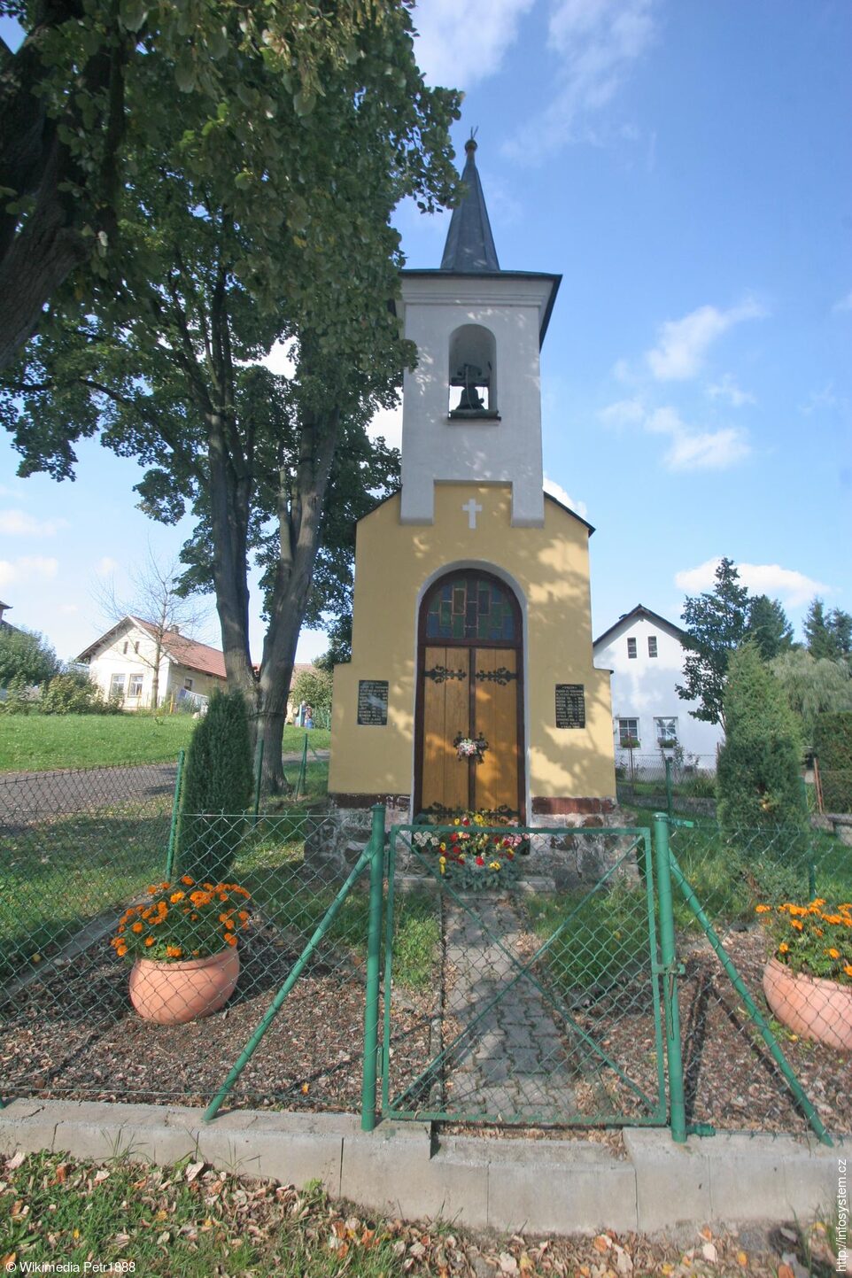Kaplička ve Skoranově
