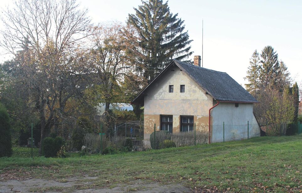 Dům na kraji Kostelce