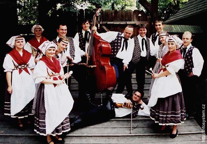 Baldrián - folklorní soubor z Pardubic