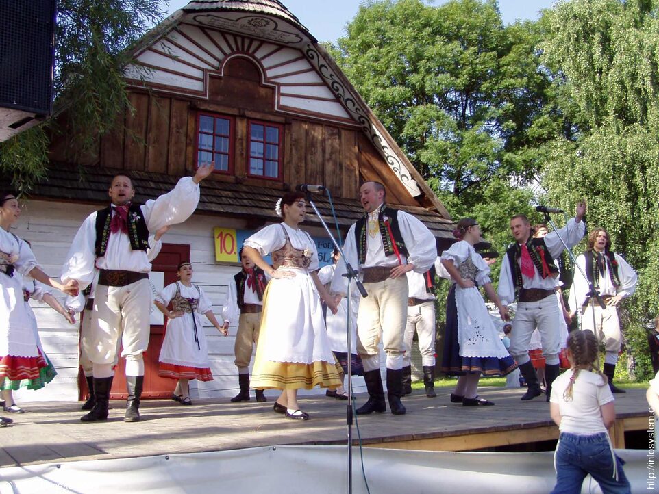 Adámkovy folklorní slavnosti