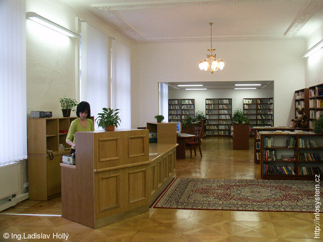Nový Jičín, Městská knihovna